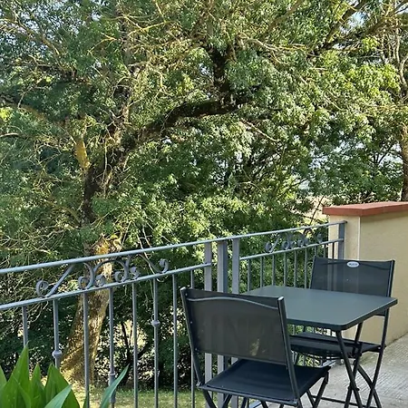 Apartment De Campagne - Vue Pyrenees - Piscine *