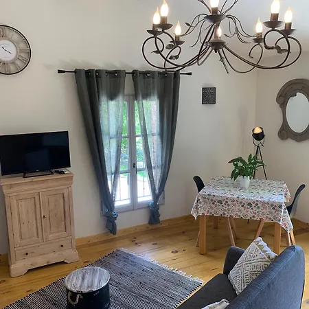 De Campagne - Vue Jardin- Piscine דירה