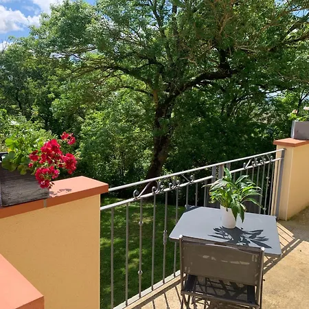 De Campagne - Vue Jardin- Piscine Sajas