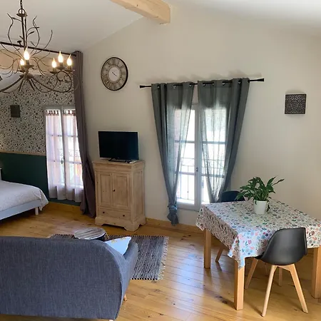 De Campagne - Vue Jardin- Piscine